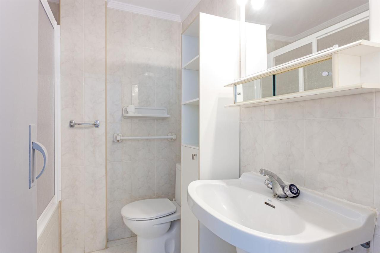 Apartment With Sea View Benalmádena Kültér fotó